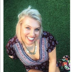 Meet your Posher, Kara